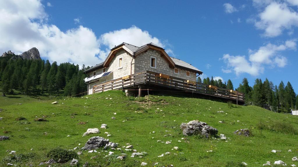 Malga Giau Hotel San Vito di Cadore Kültér fotó