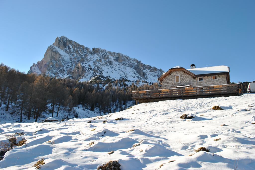 Malga Giau Hotel San Vito di Cadore Kültér fotó